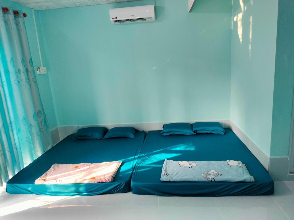 Nhà Nghỉ NgọC PhuọNg Hon Son Hotel Lai Son Екстериор снимка