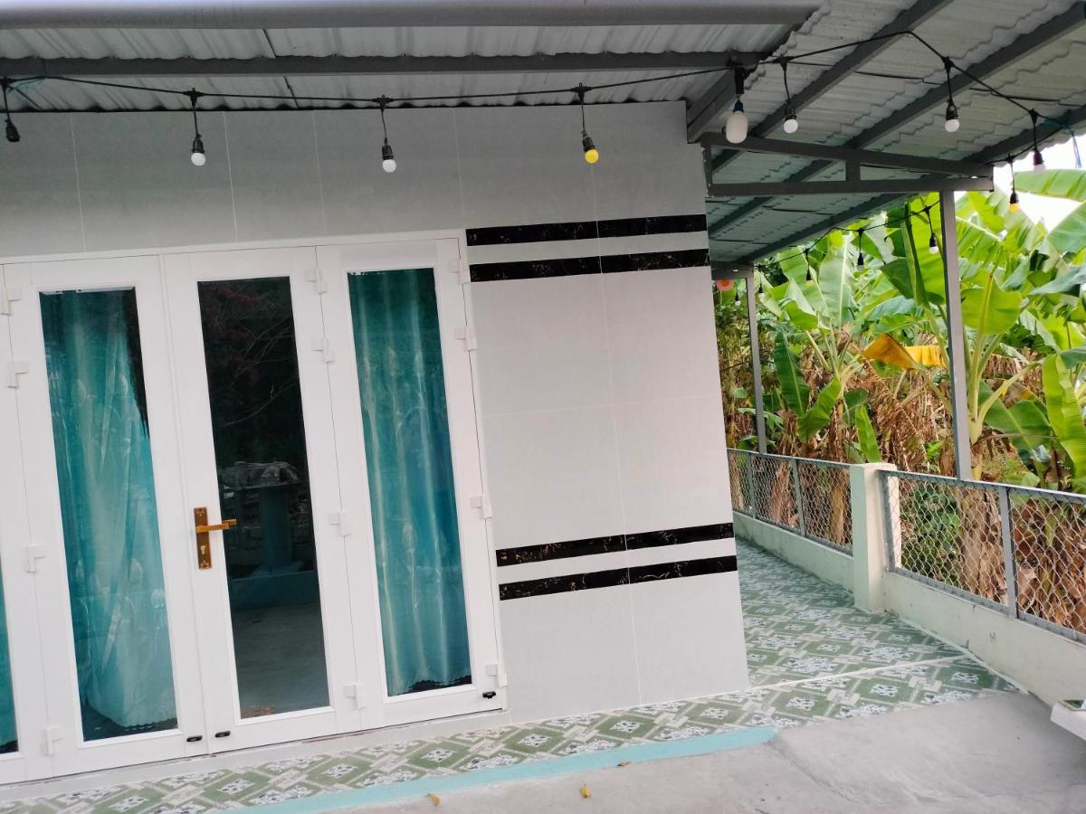 Nhà Nghỉ NgọC PhuọNg Hon Son Hotel Lai Son Екстериор снимка