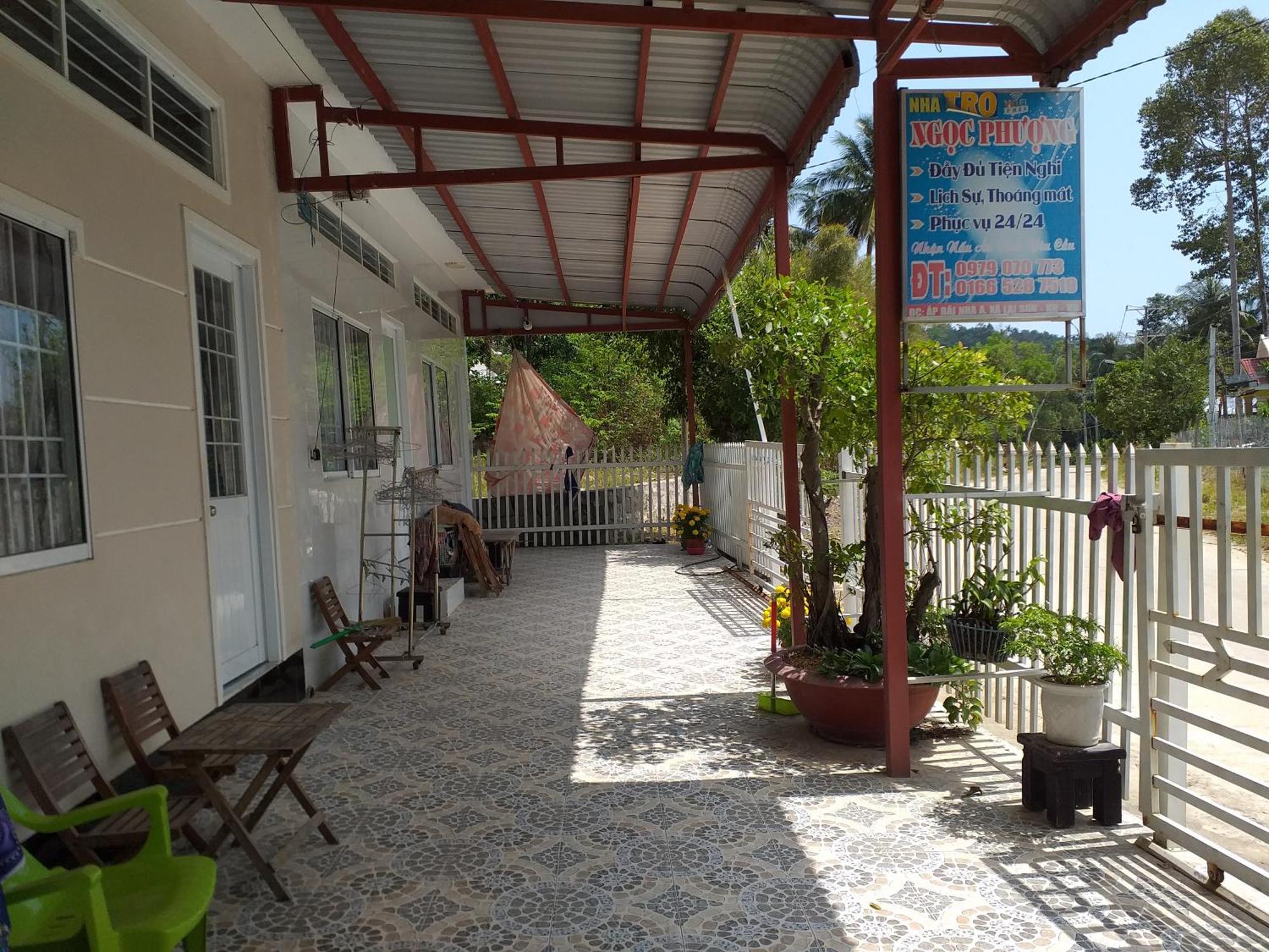 Nhà Nghỉ NgọC PhuọNg Hon Son Hotel Lai Son Стая снимка