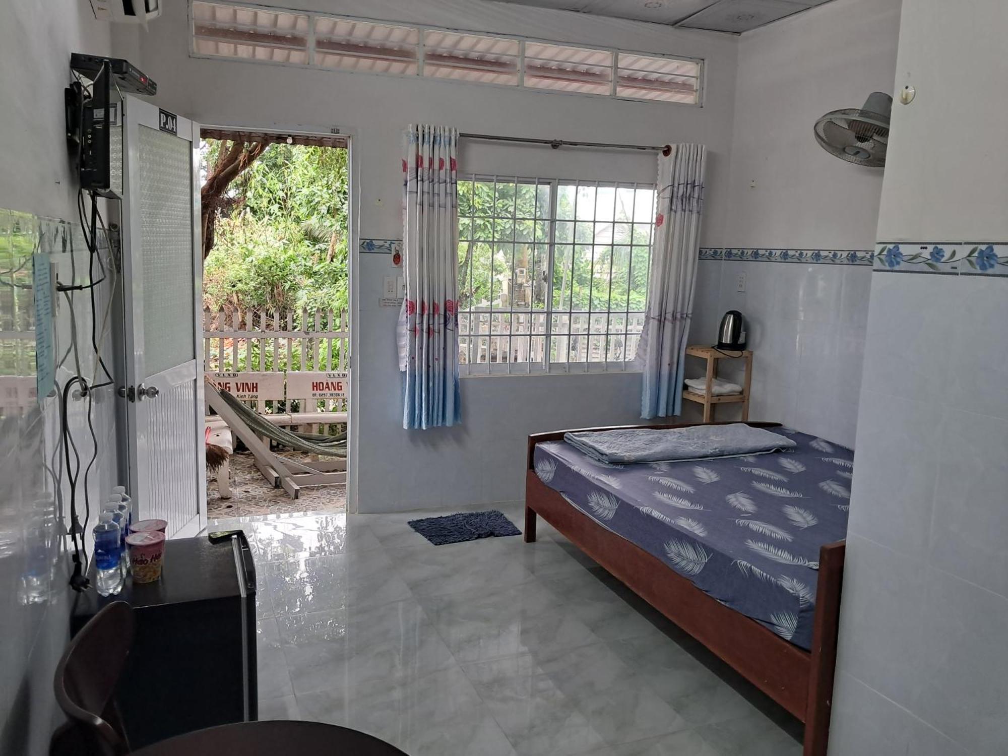 Nhà Nghỉ NgọC PhuọNg Hon Son Hotel Lai Son Екстериор снимка