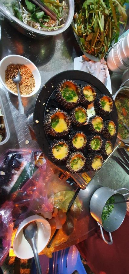 Nhà Nghỉ NgọC PhuọNg Hon Son Hotel Lai Son Екстериор снимка